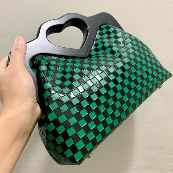 Handmade Genuine Cowhide Check Embossed, Chic Heart Shaped Wooden Frame Satchel - Picture 16 of 16